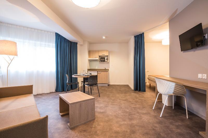 Aparthotel Adagio Access Saint Nazaire Екстериор снимка